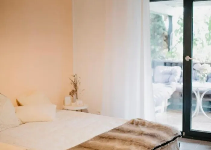 Lejlighed Gemuetliche Zentrumsnahe Wohnung, Eigene Terrasse Köln