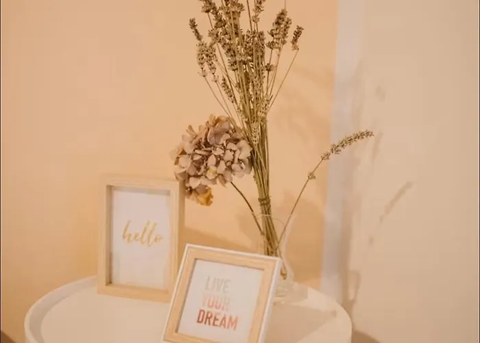 Gemuetliche Zentrumsnahe Wohnung, Eigene Terrasse * Köln