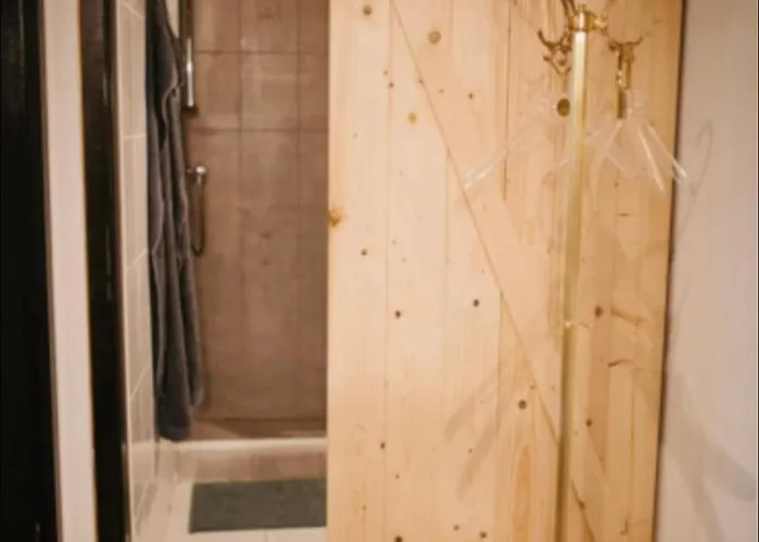 Gemuetliche Zentrumsnahe Wohnung, Eigene Terrasse