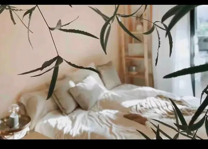 Gemuetliche Zentrumsnahe Wohnung, Eigene Terrasse *